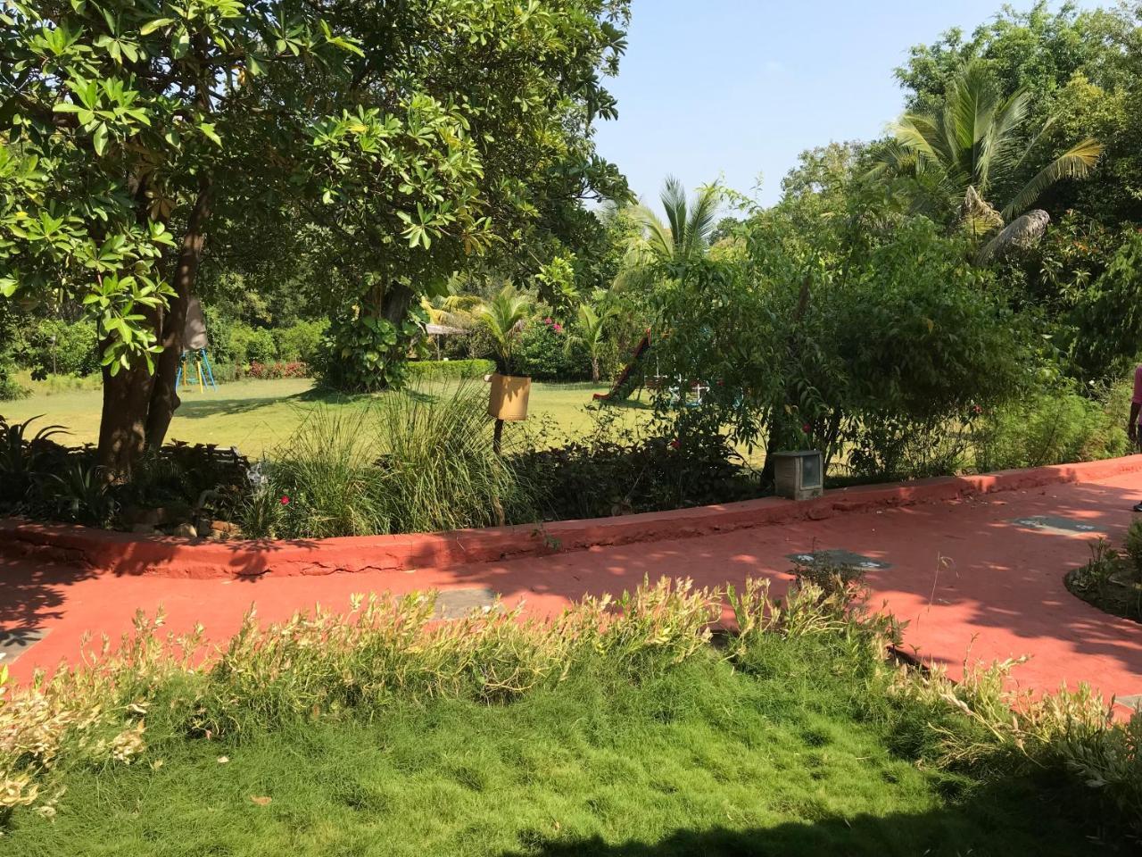 Baaz Jungle Resort Khawāsa 外观 照片